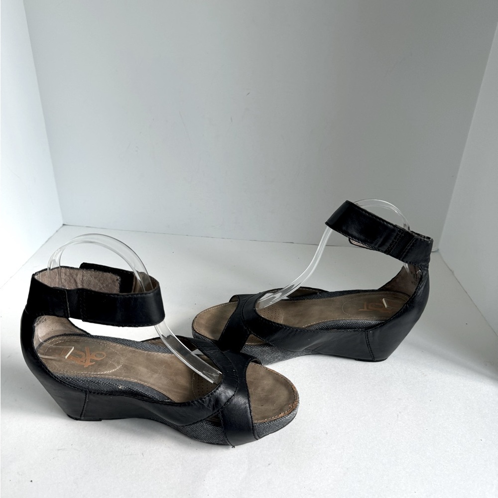 OTBT Hobart Wedge Sandals size 7.5 Black Leather Size 7.5 - Picture 7 of 13